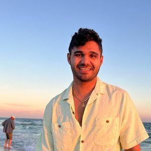 Meet your Posher, Parth